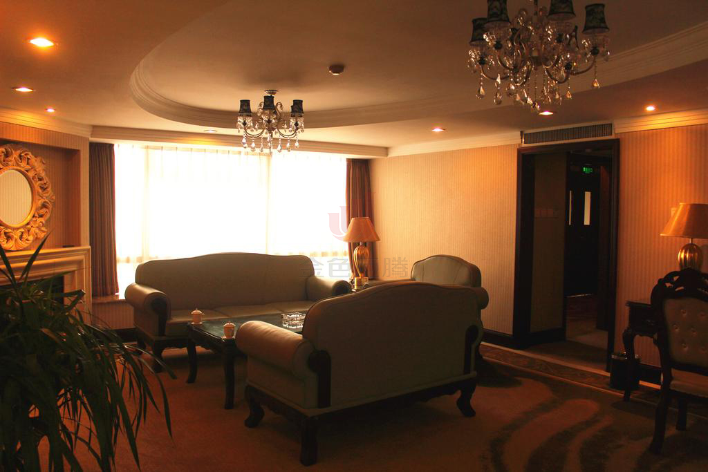 1515829942300962.jpg 1515829942300962.jpg